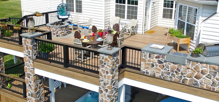 Custom Deck Design Contractors in Bellflower, CA