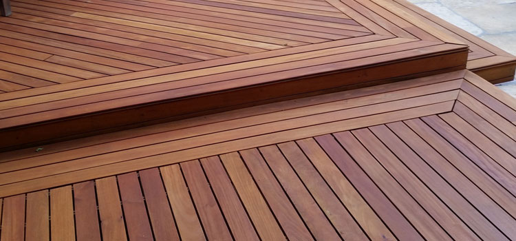 Redwood Decking Material in Bellflower, CA